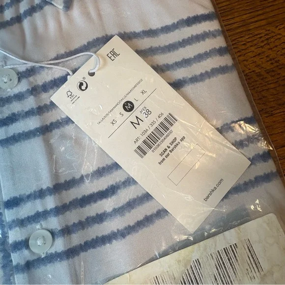 Bershka Mens Golf Button Down Polo Short Sleeve Shirt - Picture 3 of 4